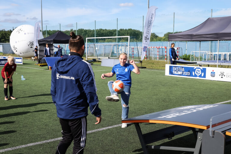 POZNAN 20.09.2023 PILKA NOZNA PKO EKSTRAKLASA EKSTRA TALENT LECH POZNAN --- LECH POZNAN EXTRA TALENT DZIECI CHILDREN ZABAWA FUN --- NZ FOT. GRZEGORZ RADTKE / 058sport.pl